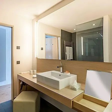 Haidvogl Mavida Zell Am 4* 滨湖采尔